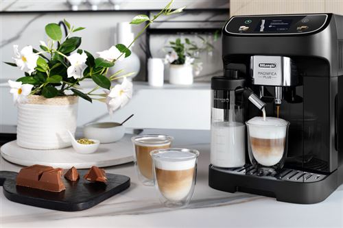 Kaffeevollautomat mit Mahlwerk, De'Longhi Magnifica Plus ECAM320.60.B 1450 W, Schwarz - Fnac-Cucina-Profi